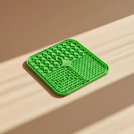 anti-anxiety-dog-licking-mat-closeup